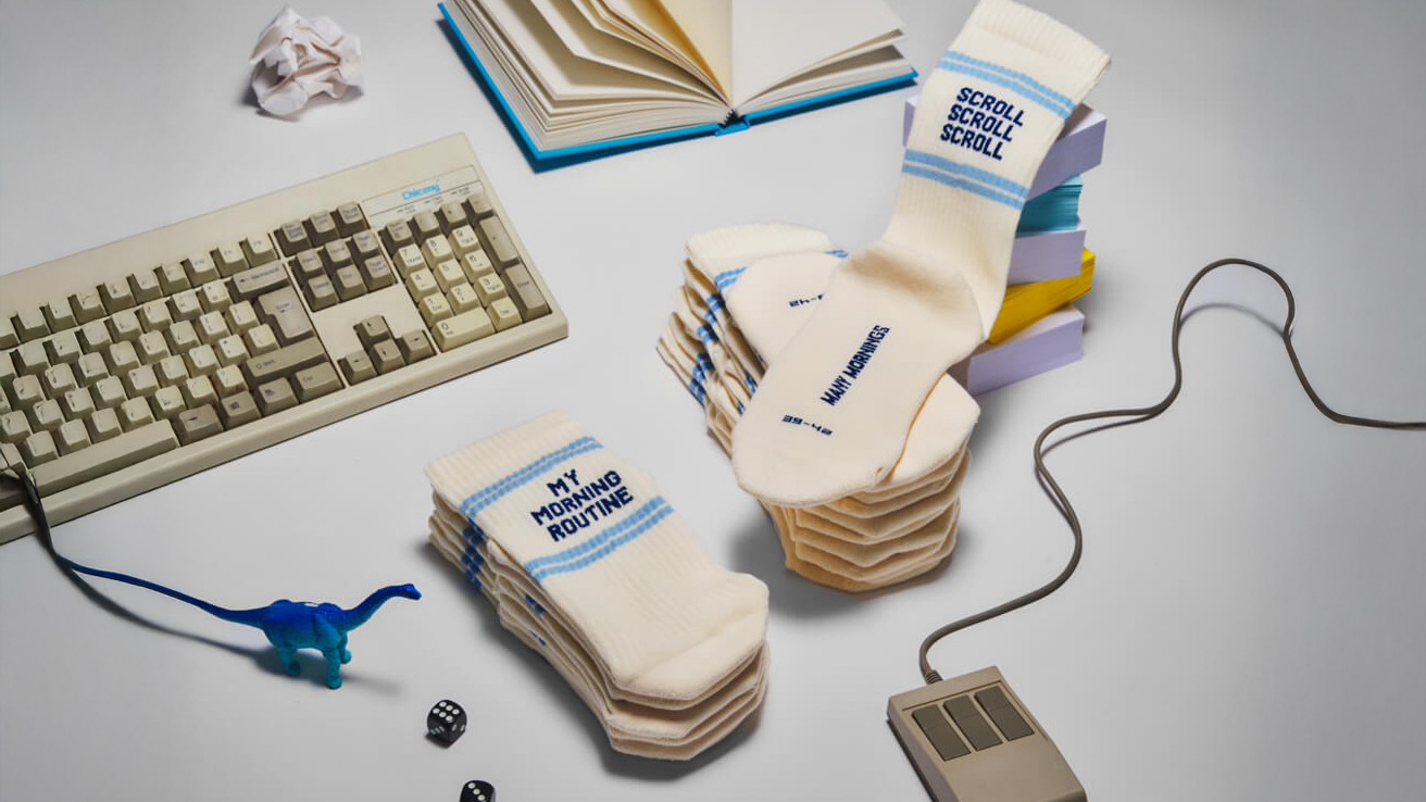 Many Mornings - skarpetki sportowe - SCROLL ROUTINE